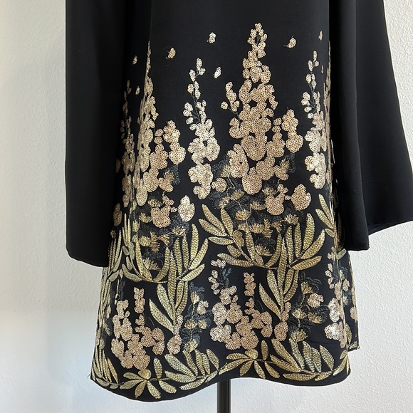 ZARA | BLACK LONG SLEEVE MINI DRESS WITH GOLD EMBELLISHED EMBROIDERY - Picture 3 of 10